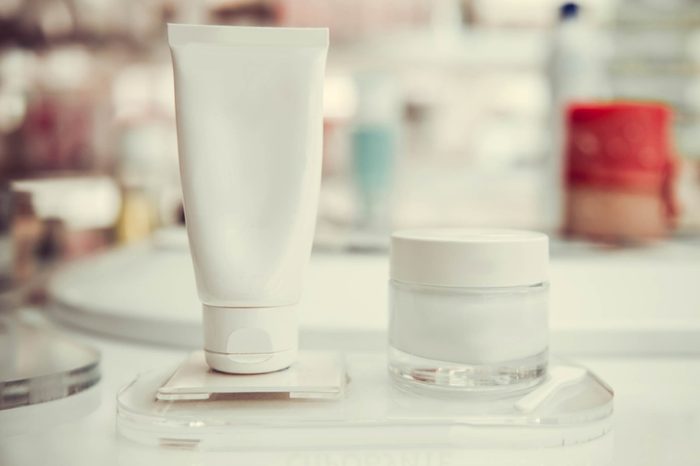 facial cleanser and moisturizer