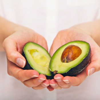 07_easy_ways_avocado_gorgeous_clear_up_bad_breath_Jacob